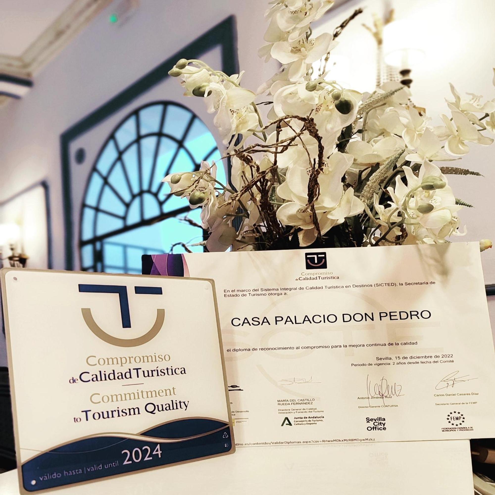 Casa Palacio Don Pedro Sevilla Kültér fotó